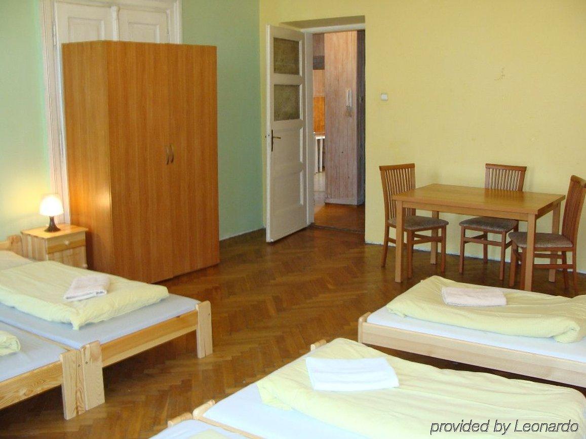 Hostel Al Fresco Krakow Exterior photo