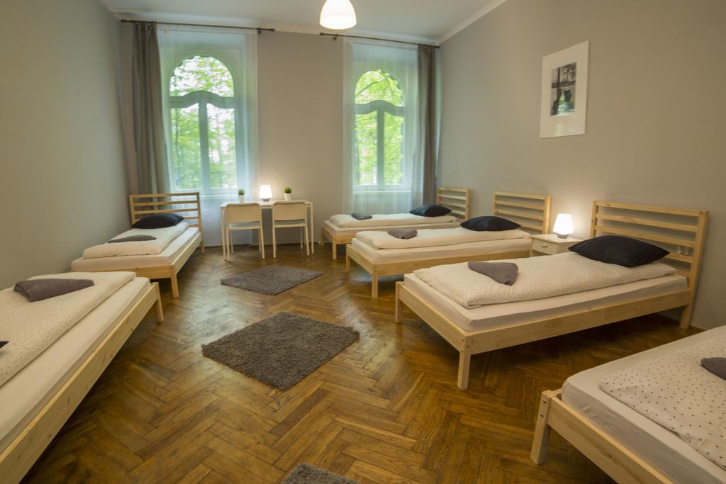 Hostel Al Fresco Krakow Exterior photo